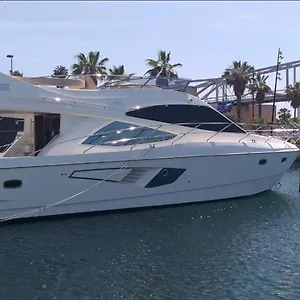  Bateau-hôtel Yacht In Barcelona